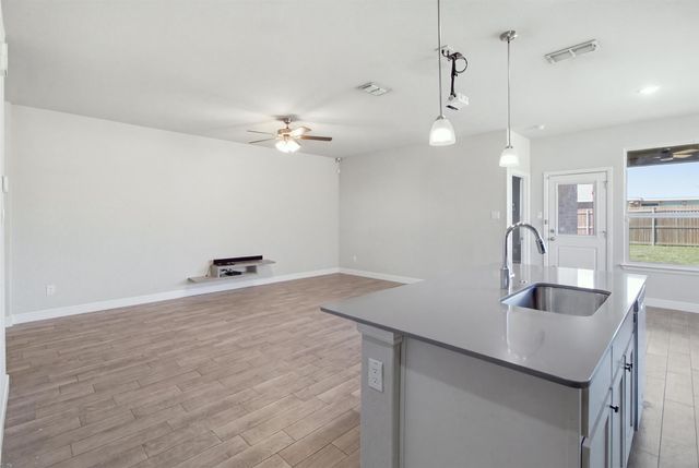 2513 Foules Drive, Glenn Heights, TX 75154