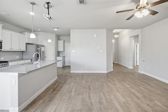 2513 Foules Drive, Glenn Heights, TX 75154