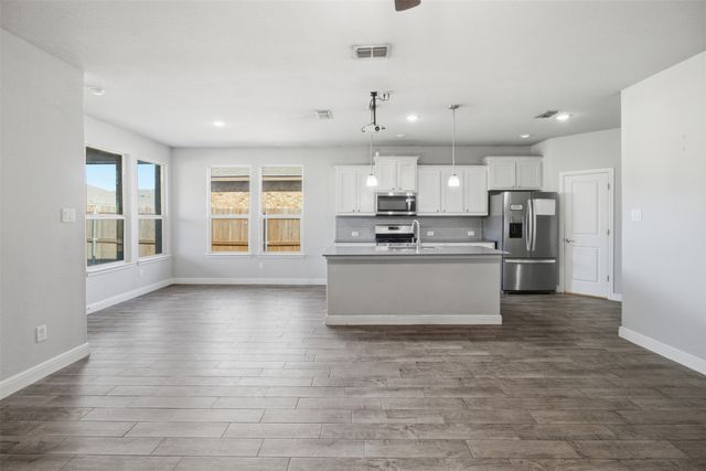 2513 Foules Drive, Glenn Heights, TX 75154