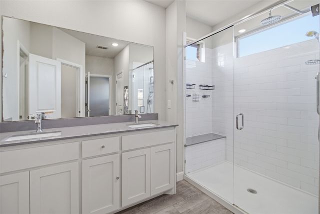 2513 Foules Drive, Glenn Heights, TX 75154