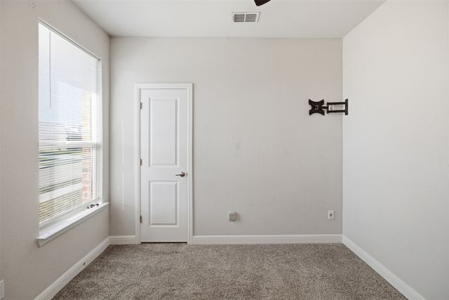 2513 Foules Drive, Glenn Heights, TX 75154