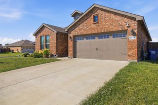 2513 Foules Drive, Glenn Heights, TX 75154