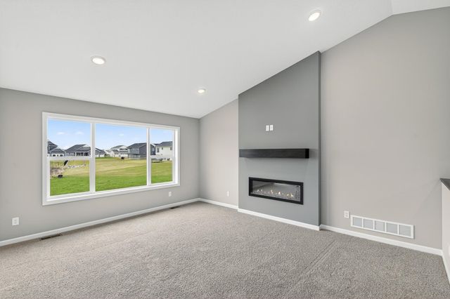 4699 89th Street NE, Monticello, MN 55362