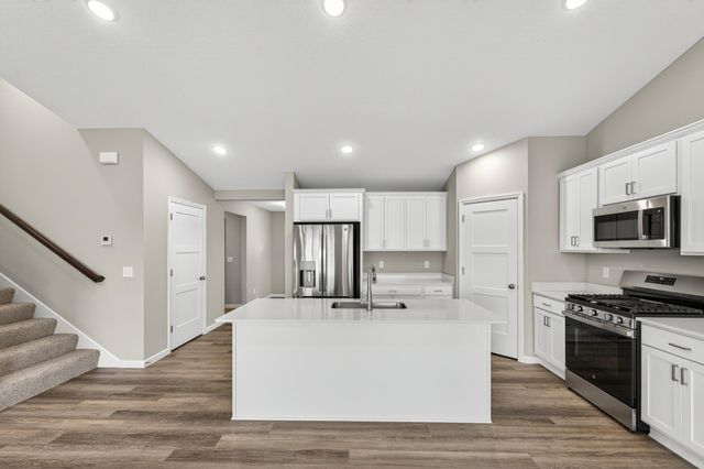 4699 89th Street NE, Monticello, MN 55362