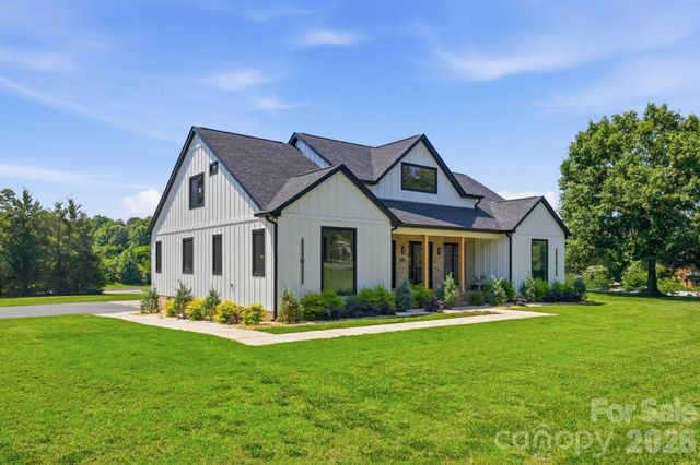 1120 Baron Road, Waxhaw, NC 28173