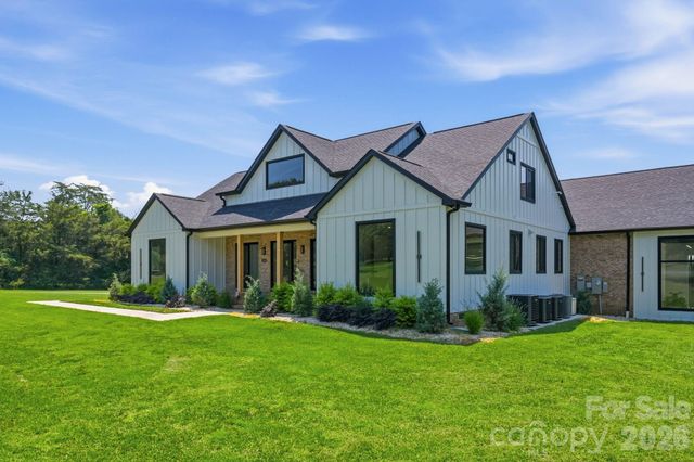 1120 Baron Road, Waxhaw, NC 28173