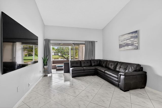 8413 E Boca Glades Blvd Boulevard E, Boca Raton, FL 33434