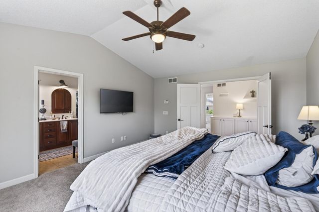 6224 Urbandale Lane N, Maple Grove, MN 55311