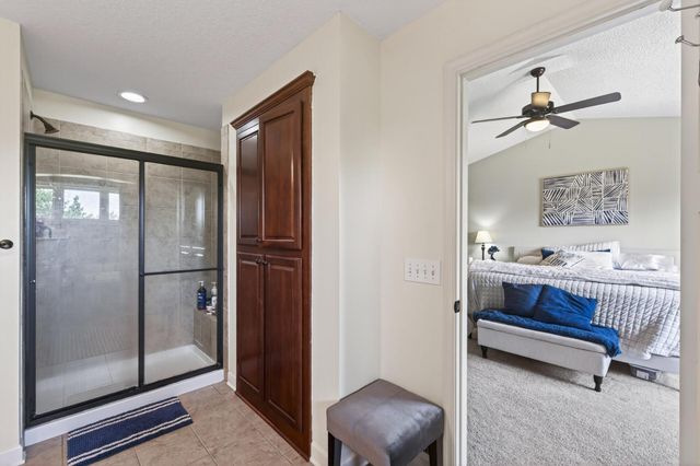 6224 Urbandale Lane N, Maple Grove, MN 55311