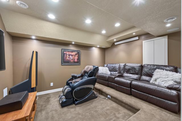 6224 Urbandale Lane N, Maple Grove, MN 55311