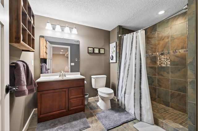 6224 Urbandale Lane N, Maple Grove, MN 55311