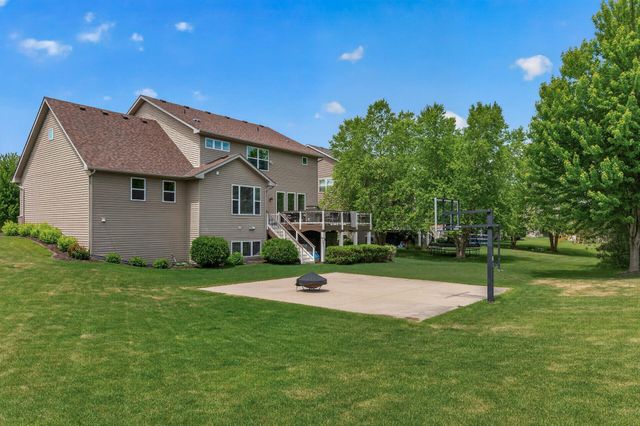6224 Urbandale Lane N, Maple Grove, MN 55311