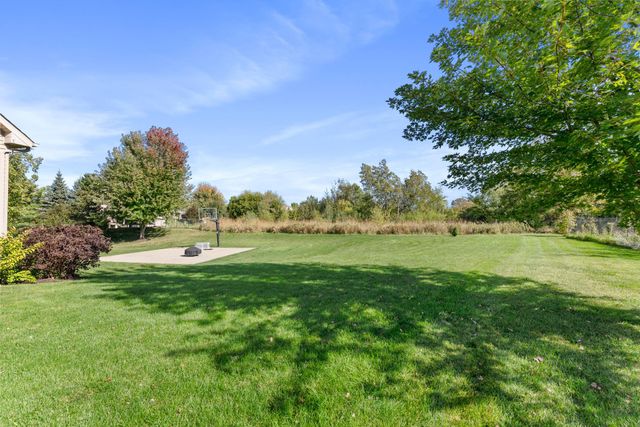 6224 Urbandale Lane N, Maple Grove, MN 55311