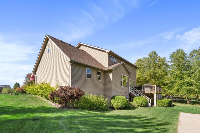 6224 Urbandale Lane N, Maple Grove, MN 55311