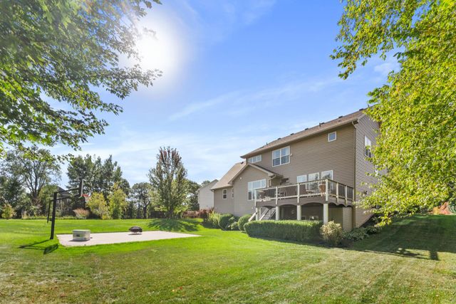 6224 Urbandale Lane N, Maple Grove, MN 55311