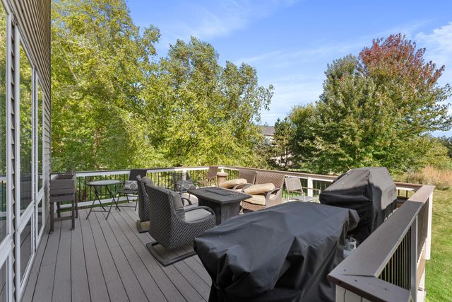 6224 Urbandale Lane N, Maple Grove, MN 55311