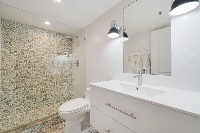 2697 N Ocean Boulevard F-403, Boca Raton, FL 33431