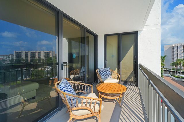 2697 N Ocean Boulevard F-403, Boca Raton, FL 33431
