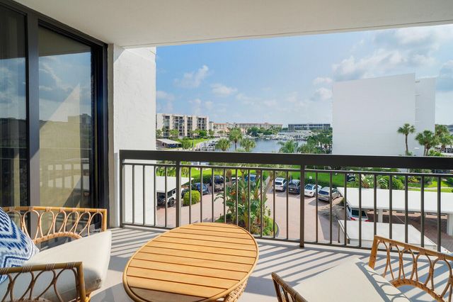 2697 N Ocean Boulevard F-403, Boca Raton, FL 33431