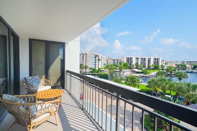 2697 N Ocean Boulevard F-403, Boca Raton, FL 33431