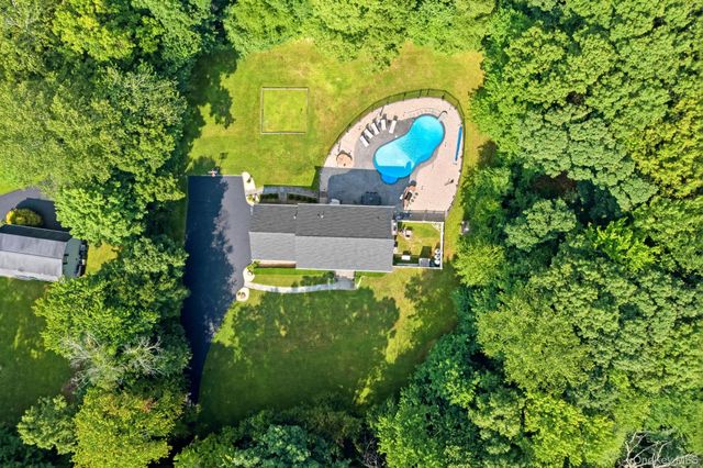 2 Tommys Lane, South Salem, NY 10590