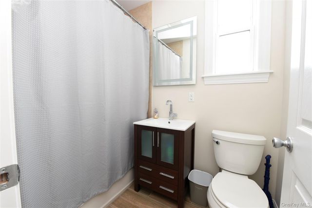 2056 Continental Avenue, Bronx, NY 10461