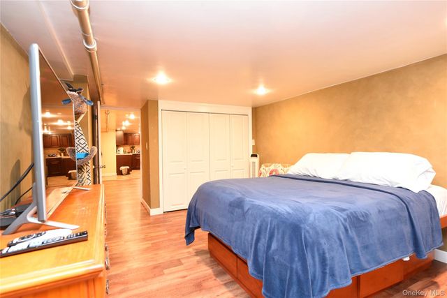 2056 Continental Avenue, Bronx, NY 10461