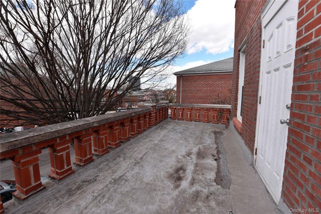 2056 Continental Avenue, Bronx, NY 10461