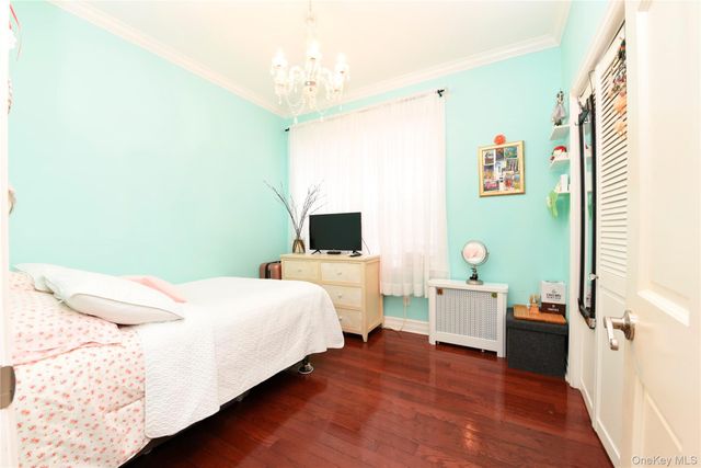 2056 Continental Avenue, Bronx, NY 10461