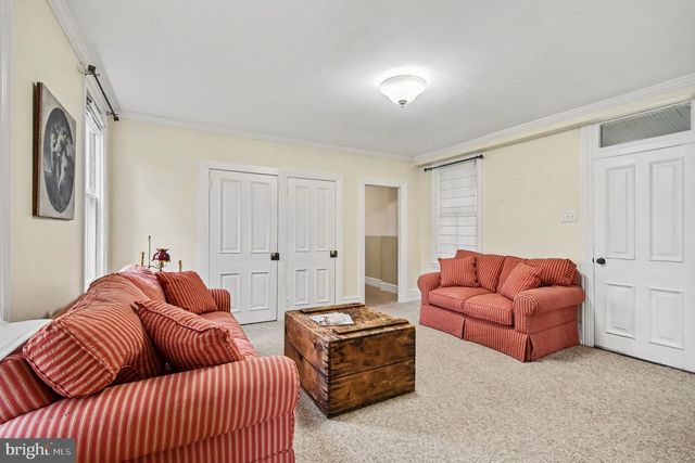 9627 EASTON RD, Kintnersville, PA 18930