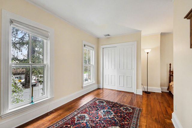 9627 EASTON RD, Kintnersville, PA 18930