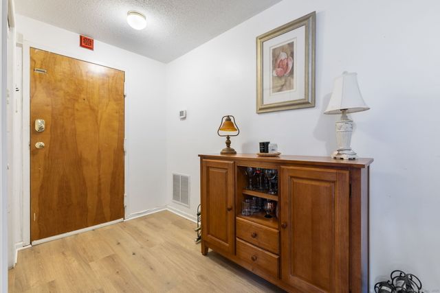 23 Charles Street 23, Milford, CT 06460