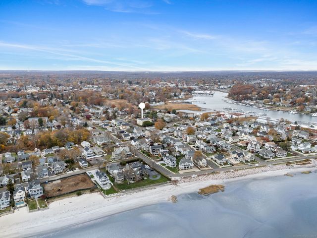 23 Charles Street 23, Milford, CT 06460