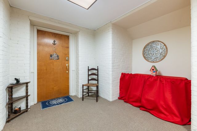 23 Charles Street 23, Milford, CT 06460