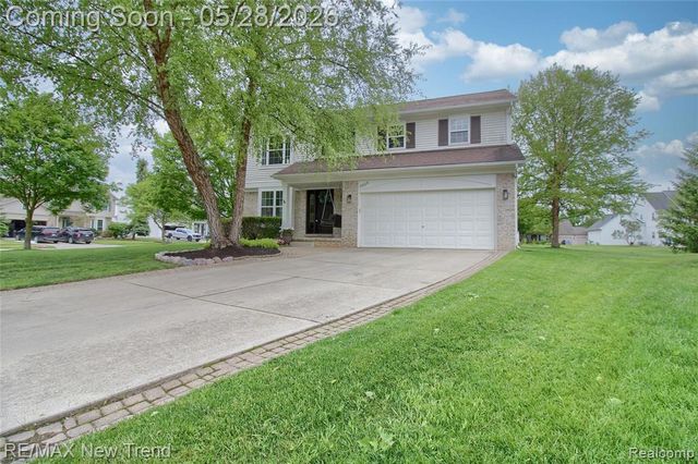 1029 Shetland Drive, South Lyon, MI 48178
