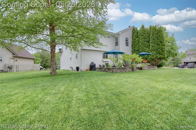 1029 Shetland Drive, South Lyon, MI 48178