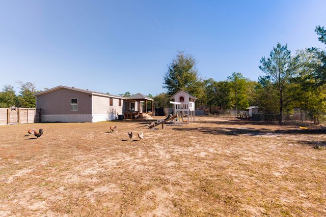325 Majestic Boulevard, Defuniak Springs, FL 32433