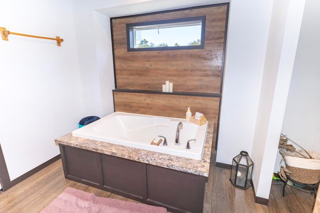 325 Majestic Boulevard, Defuniak Springs, FL 32433