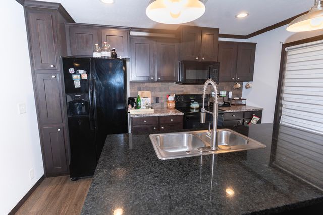 325 Majestic Boulevard, Defuniak Springs, FL 32433