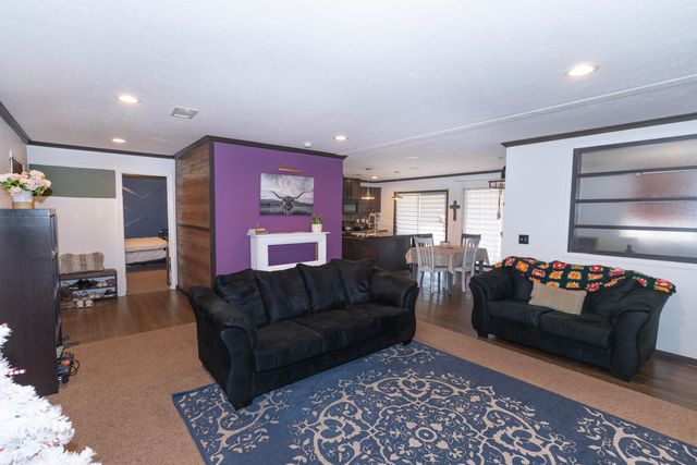 325 Majestic Boulevard, Defuniak Springs, FL 32433