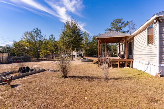 325 Majestic Boulevard, Defuniak Springs, FL 32433