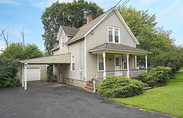 2398 Niagara Road, Wheatfield, NY 14304