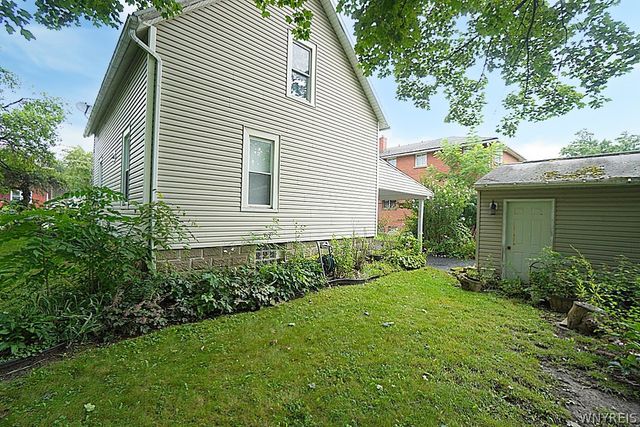 2398 Niagara Road, Wheatfield, NY 14304