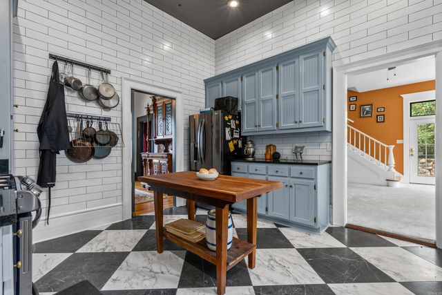 492 Prospect Avenue, Hot Springs, AR 71901