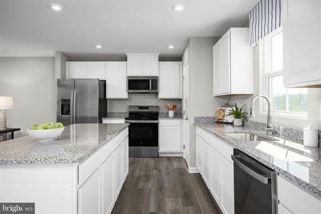 108 LIMESTONE DR, Dillsburg, PA 17019