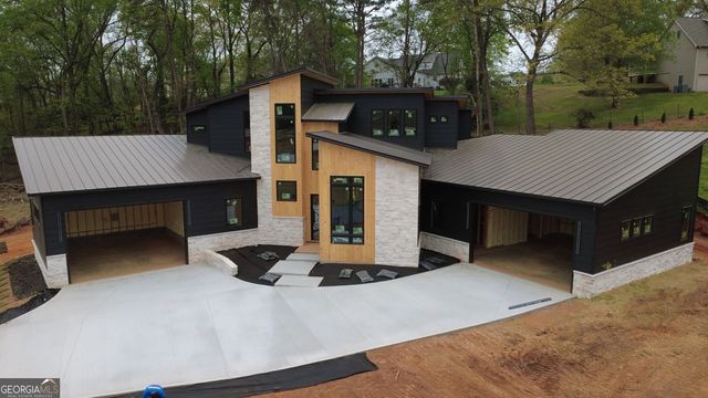 3471 Clarks Bridge Tract 3 Road, Gainesville, GA 30506