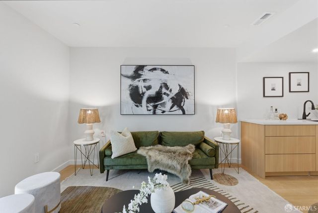 96 Lycett Circle, Daly City, CA 94015