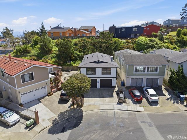 96 Lycett Circle, Daly City, CA 94015