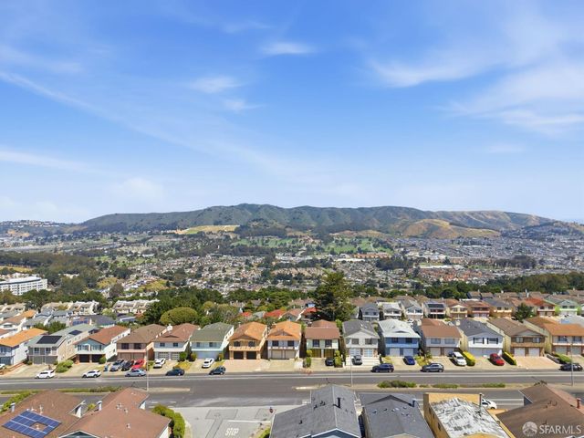 96 Lycett Circle, Daly City, CA 94015