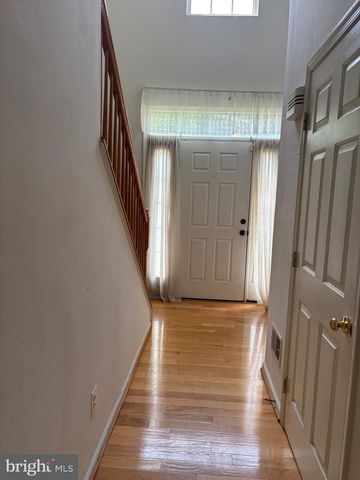 14595 CHARITY CT, Woodbridge, VA 22193